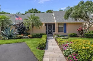 10884 Waterberry Ct, Boca Raton, FL 33498 - Photo 4
