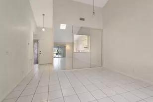 10884 Waterberry Ct, Boca Raton, FL 33498 - Photo 12