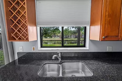 10538 NW 10th Street, Plantation, FL 33322 - Photo 14