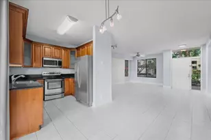 10538 NW 10th St, Plantation, FL 33322 - Photo 10