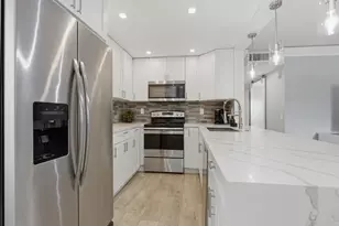 397 Burgundy I, Delray Beach, FL 33484 - Photo 1