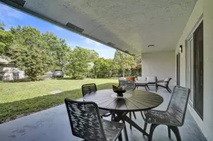 2881 NW 98th Way, Coral Springs, FL 33065 - Photo 56