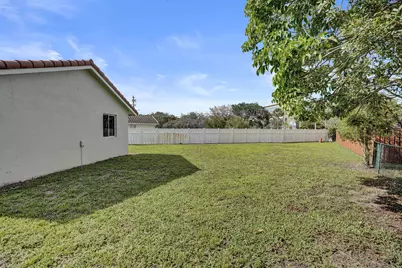 2881 NW 98th Way, Coral Springs, FL 33065 - Photo 60