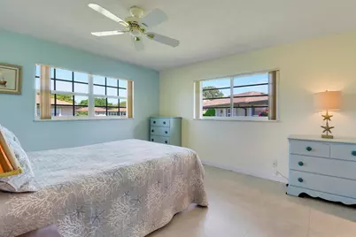 129 Mockingbird Lane, Delray Beach, FL 33445 - Photo 20