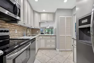 41 Stratford Ln W, Boynton Beach, FL 33436 - Photo 18