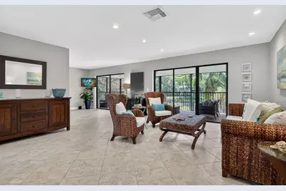 41 Stratford Lane W #B, Boynton Beach, FL 33436 - Photo 8