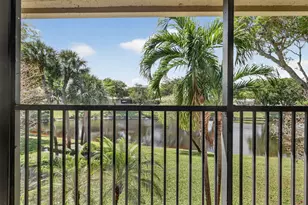 41 Stratford Ln W, Boynton Beach, FL 33436 - Photo 32
