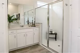 1364 SE Willow Oaks St, Port Saint Lucie, FL 34984 - Photo 8