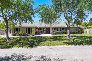 9901 NW 37th St, Coral Springs, FL 33065 - Photo 2