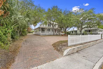 419 N 2nd Street, Fort Pierce, FL 34950 - Photo 12