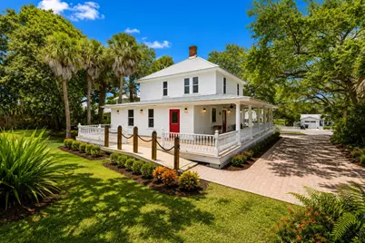 419 N 2nd Street, Fort Pierce, FL 34950 - Photo 2