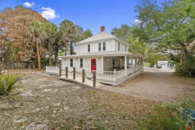 419 N 2nd Street, Fort Pierce, FL 34950 - Photo 2