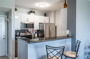 2421 NE 65th St, Fort Lauderdale, FL 33308 - Photo 10