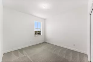 900 SW Newfield Ave, Palm City, FL 34990 - Photo 14