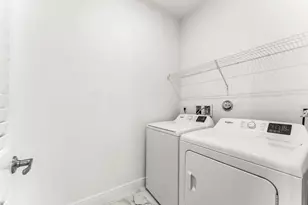 900 SW Newfield Ave, Palm City, FL 34990 - Photo 16