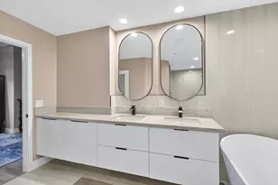 724 SW 1st Ave, Pompano Beach, FL 33060 - Photo 34