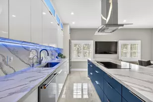 724 SW 1st Ave, Pompano Beach, FL 33060 - Photo 12