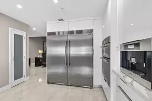 724 SW 1st Ave, Pompano Beach, FL 33060 - Photo 16