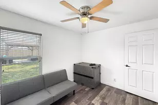 1526 SW Dycus Ave, Port Saint Lucie, FL 34953 - Photo 18