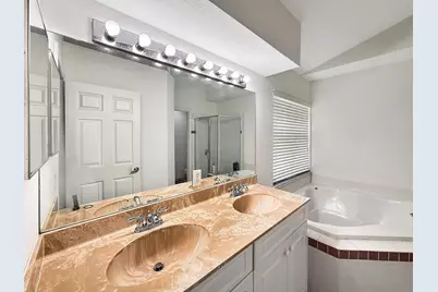 1526 SW Dycus Avenue, Port Saint Lucie, FL 34953 - Photo 14