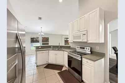 1526 SW Dycus Avenue, Port Saint Lucie, FL 34953 - Photo 4