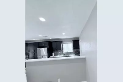 2710 NW 24th Avenue #1-2, Oakland Park, FL 33311 - Photo 8