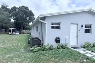 2710 NW 24th Ave, Oakland Park, FL 33311 - Photo 2