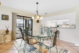 2206 S Fairway Dr S, Jupiter, FL 33477 - Photo 8