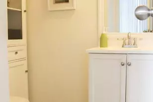 1830 Embassy Dr, West Palm Beach, FL 33401 - Photo 16