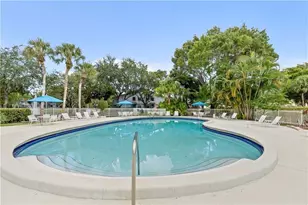 2729 S Oakland Forest Dr, Oakland Park, FL 33309 - Photo 16