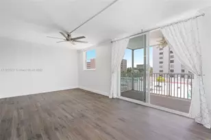 1505 N Riverside Dr, Pompano Beach, FL 33062 - Photo 8