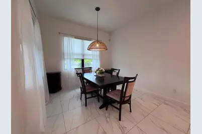 5663 Saint Armands Way, The Acreage, FL 33470 - Photo 4