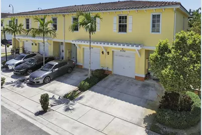 4008 NW 11th Drive, Lauderhill, FL 33313 - Photo 2