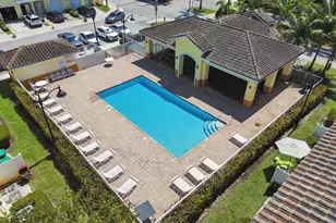 4008 NW 11 Dr, Lauderhill, FL 33313 - Photo 22