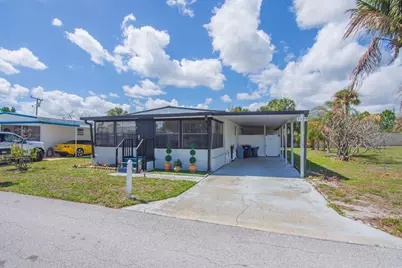 2520 SE Penny Lane, Stuart, FL 34994 - Photo 2