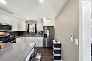 6751 Cody St, Hollywood, FL 33024 - Photo 14