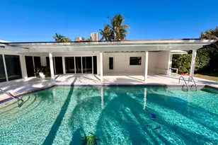 2015 Notre Dame Dr, Lake Worth Beach, FL 33460 - Photo 4