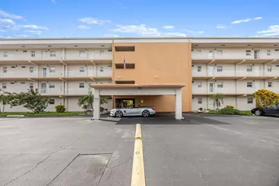 2515 NE 1st Court #209, Boynton Beach, FL 33435 - Photo 2