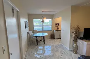 43 Fanshaw B, Boca Raton, FL 33434 - Photo 2
