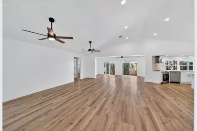 2366 SE Country Club Lane, Stuart, FL 34996 - Photo 28