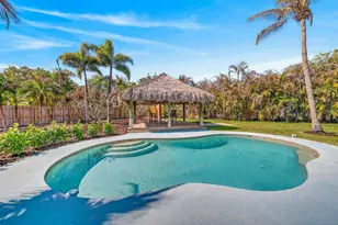 2366 SE Country Club Ln, Stuart, FL 34996 - Photo 40
