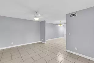 333 SE Martin Ave, Stuart, FL 34996 - Photo 8