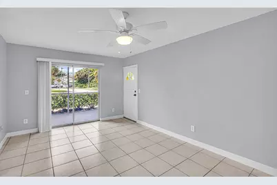 333 SE Martin Avenue #1-a, Stuart, FL 34996 - Photo 10