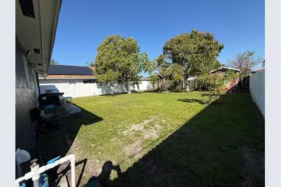 5101 SW 24th Street, West Park, FL 33023 - Photo 8