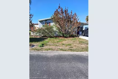 1020 Bream Avenue, Okeechobee, FL 34974 - Photo 1