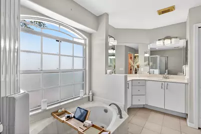 544 SE Nome Drive, Port Saint Lucie, FL 34984 - Photo 36