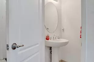 5889 Monterra Club Dr, Lake Worth, FL 33463 - Photo 10