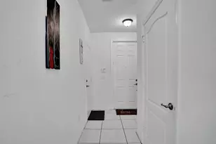 5889 Monterra Club Dr, Lake Worth, FL 33463 - Photo 4