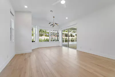 262 Eagleton Estates Boulevard, Palm Beach Gardens, FL 33418 - Photo 14