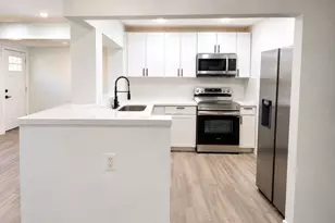 2613 SW Natura Ave, Deerfield Beach, FL 33441 - Photo 2